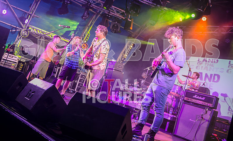 Land of the Giants-53 - LAND OF THE GIANTS