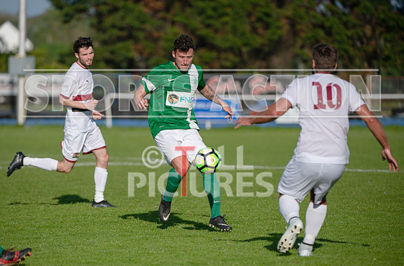 Guernsey v Upton Park-4 - GUERNSEY v UPTON PARK