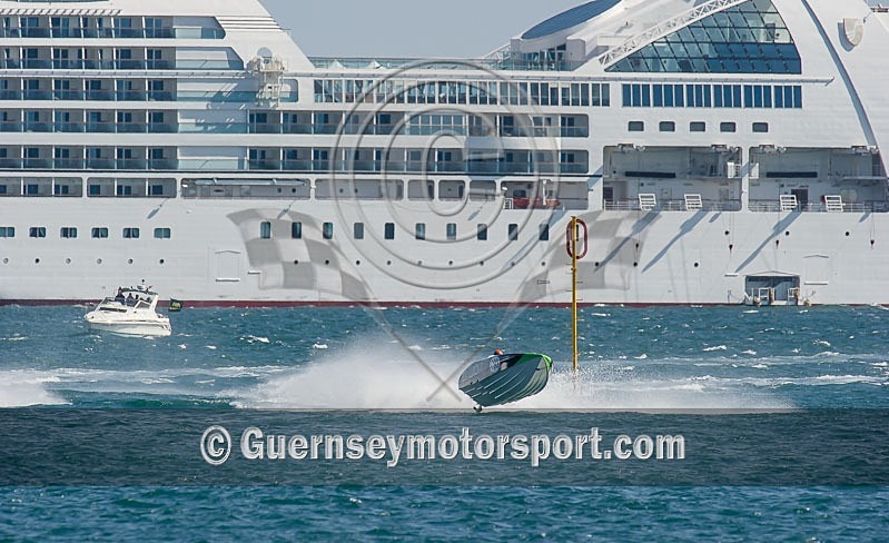 Powerboat Race_25-08-2013-89 - RACE-11 NORTH BEACH