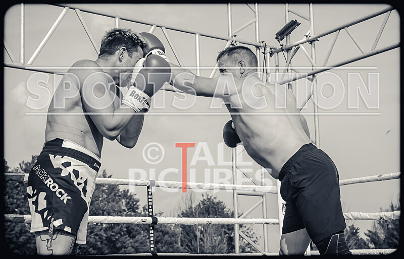 BOUT 7 - Luke Graham v Jan the Dutch Destroyer Dame-18 - BOUT 7 - Luke Graham v Jan 'the Dutch Destroyer' Dame