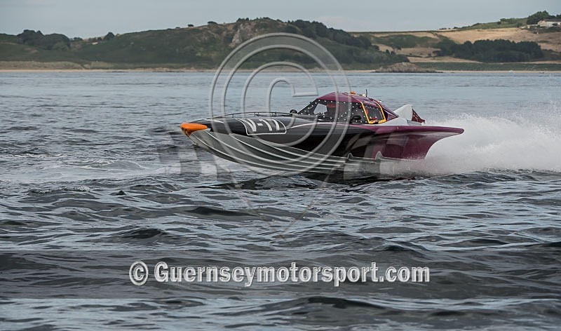 Powerboat Racing_04-08-2013-44 - RACE-9 NORTH BEACH OUTER