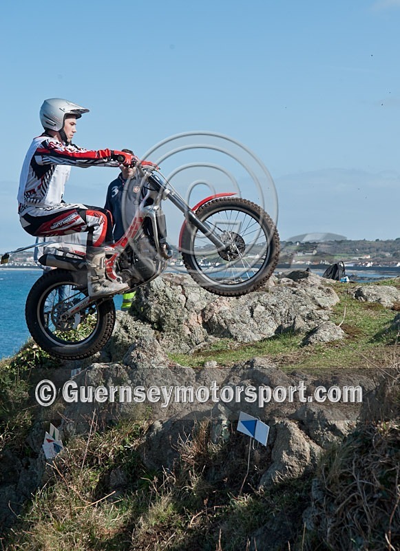 2-Day Trials_2012-138 - 2-DAY TRIALS 2012