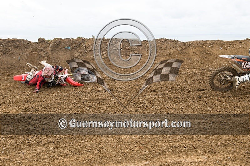 Moto-X_06-11-10-67 - MOTO-X_06-11-2010