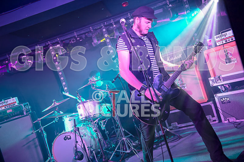 The Electric Shakes-134 - THE ELECTRIC SHAKES
