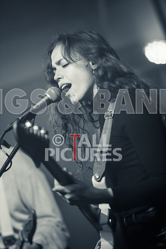 Beach Riot-67 - BEACH RIOT