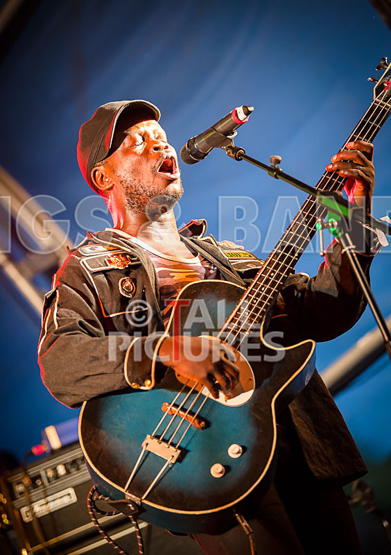 Jupiter  Okwess-22 - JUPITER & OKWESS