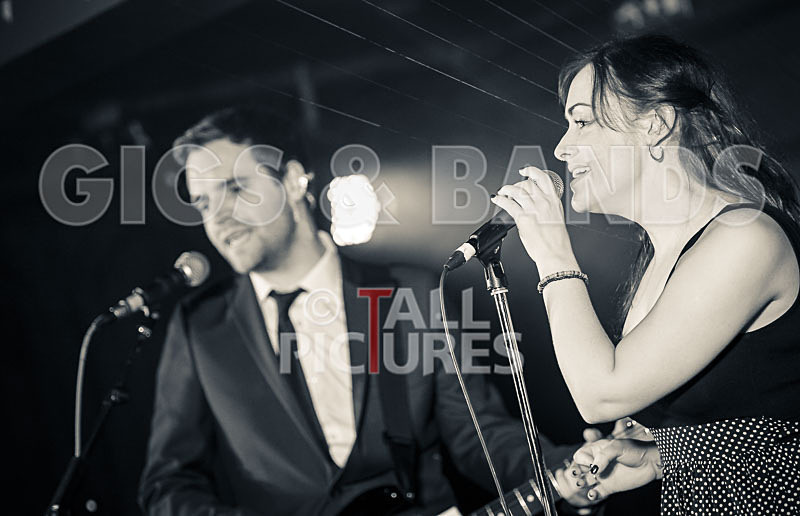 The Erawigs-54 - THE ERAWIGS