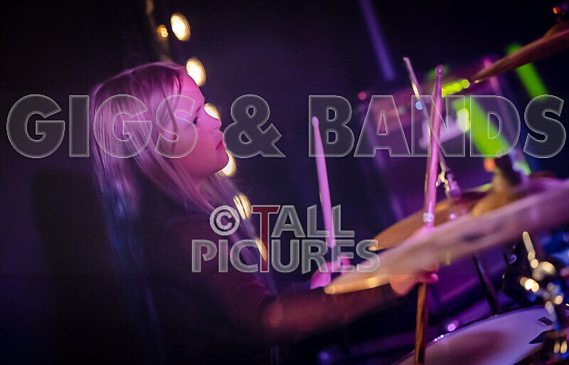 The Diehearts-26 - THE DIEHEARTS