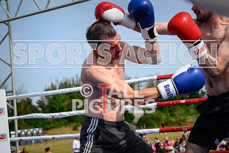 BOUT 2 - Roland 30 Seconds Archer v Sam Heart Breaker Catto-5 - BOUT 2 - Roland '30 Seconds' Archer v Sam 'Heart Breaker' Catto