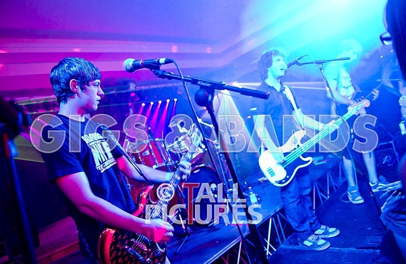 Breaking the Silence-164 - BREAKING THE SILENCE