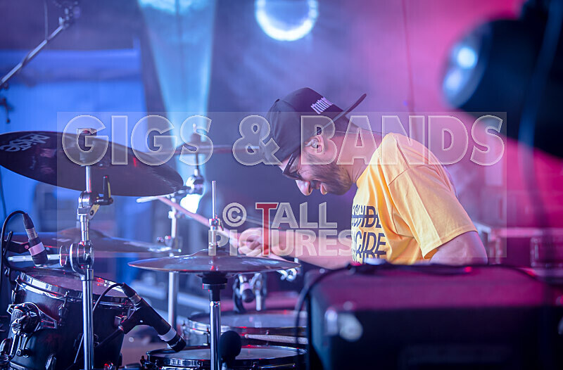 Millie Manders  The Shut Up-35 - MILLIE MANDERS & THE SHUT UP