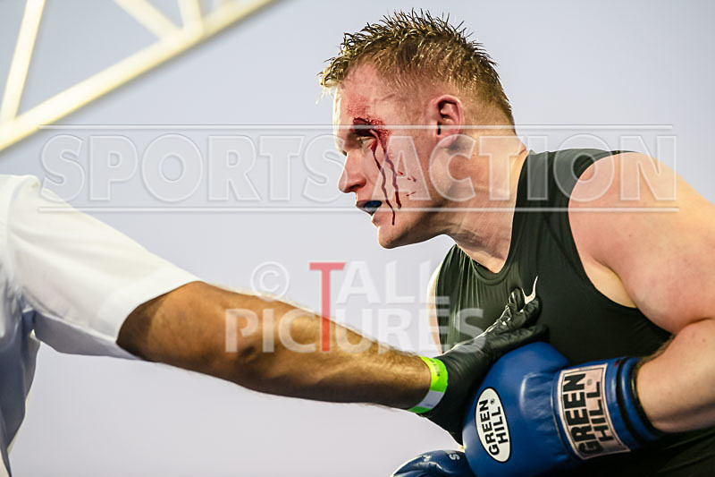 BOUT-15- Greg The Machine Gun Mackenzie v Jaques Big Dogg Colley-23 - BOUT-15: Greg 'The Machine Gun' Mackenzie v Jaques 'Big Dogg' Colley