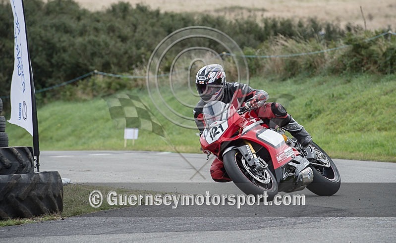 Alderney Airport Bike_2013-59 - ALDERNEY AIRPORT SPEED EVENT 2013 - BIKES