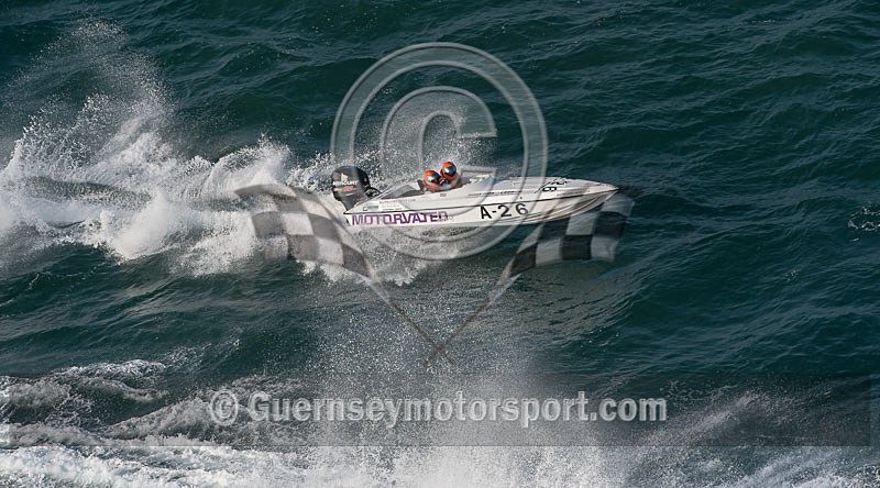 Worlds Powerboats_2014_Race-1-345 - UIM CLASS 3A & 3B WORLD OFFSHORE CHAMPIONSHIP_RACE-1