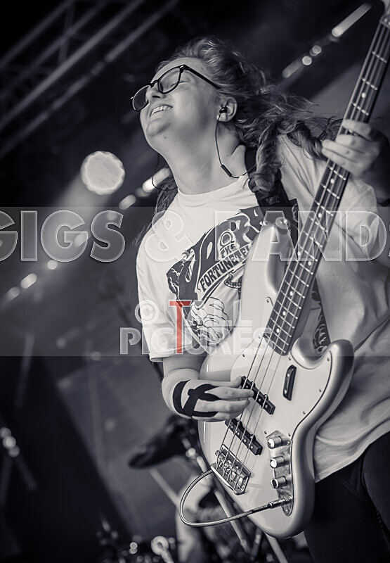 Millie Manders The Shut Up-19 - MILLIE MANDERS & THE SHUT UP