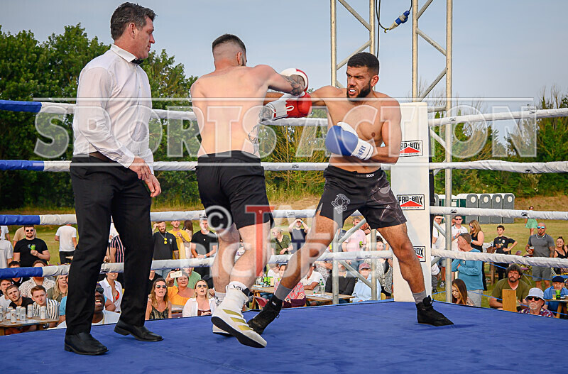 BOUT 12 - Dom Boyce v Koen Kraken Le Prevost-31 - BOUT 12 - Dom Boyce v Koen 'Kraken' Le Prevost