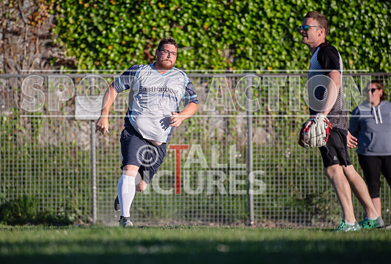 Softball_Rookies v Buccaneers-19 - ROOKIES v BUCCANEERS