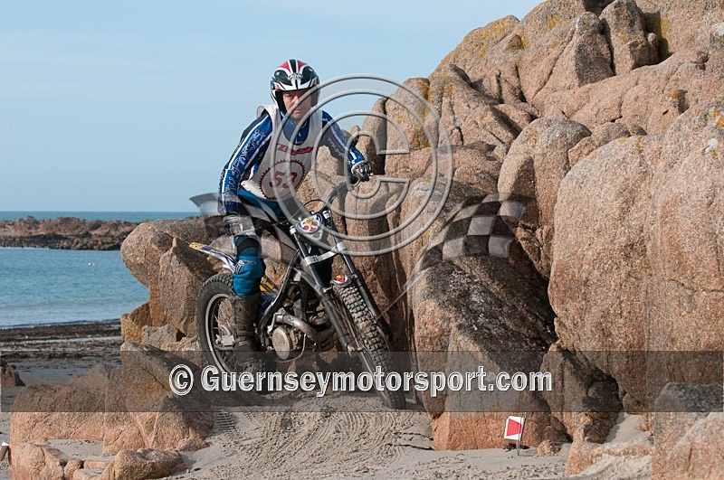 Two Day-92 - 2009 2-DAY TRIALS