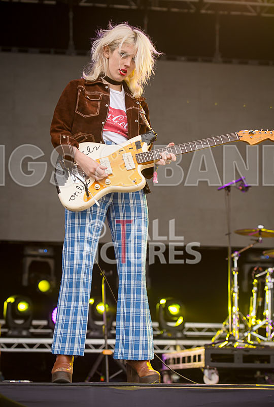 Black Honey-11 - BLACK HONEY