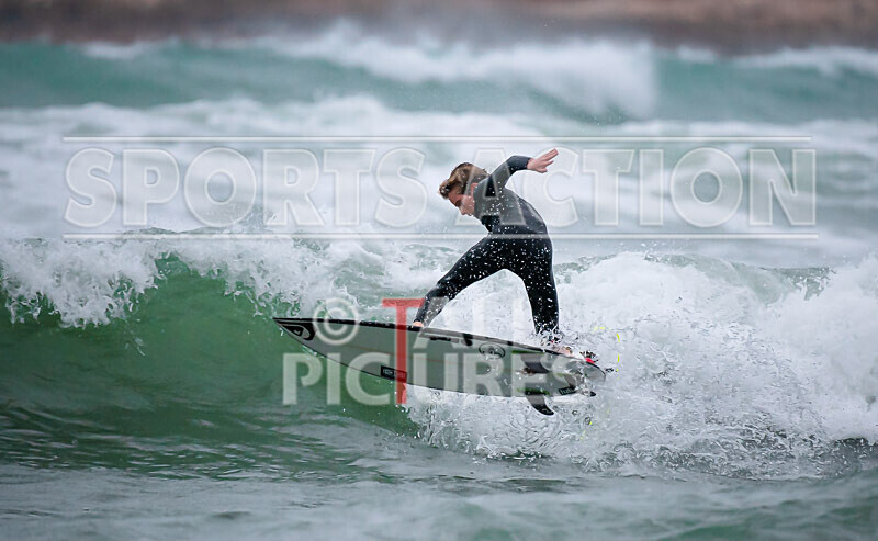 Surfing_01-11-2020-7 - SURFING AT VAZON BAY GUERNSEY