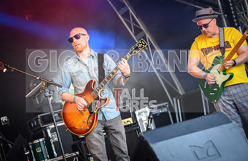 Neon Fire-21 - NEON FIRE