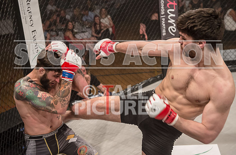 Michael Davies v Lewis Clapham-13 - MMA BRITISH LIGHTWEIGHT CHAMPIONSHIP