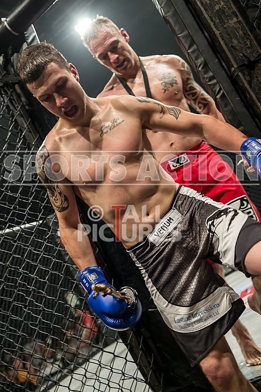 Cage Fighting_2012_Bout 3-28 - BOUT-3