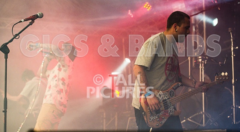 CoffeeShopKnifeFight-25 - COFFEESHOPKNIFEFIGHT