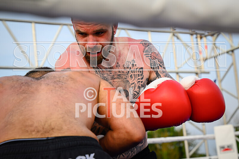 BOUT 12 - Dom Boyce v Koen Kraken Le Prevost-65 - BOUT 12 - Dom Boyce v Koen 'Kraken' Le Prevost