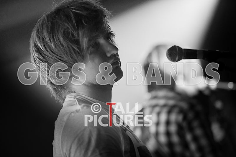 2 Minutes 2 Late-104 - 2 MINUTES 2 LATE