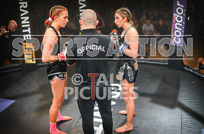 BOUT- 9 - Laura Douglas v Georgia Blumsom-5 - BOUT 9 - Laura Douglas v Georgia Blumsom