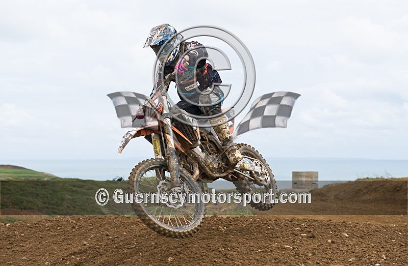 Moto-X_06-11-10-41 - MOTO-X_06-11-2010