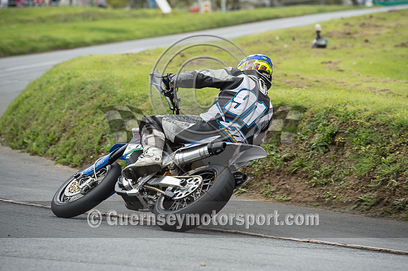 Hill_04-05-2015_BIKE-77 - BIKES_04-05-2015