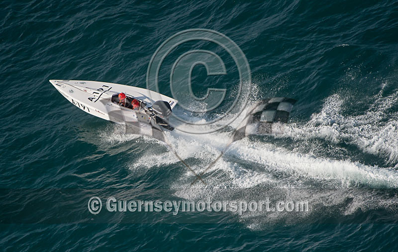 Worlds Powerboats_2014_Race-1-331 - UIM CLASS 3A & 3B WORLD OFFSHORE CHAMPIONSHIP_RACE-1