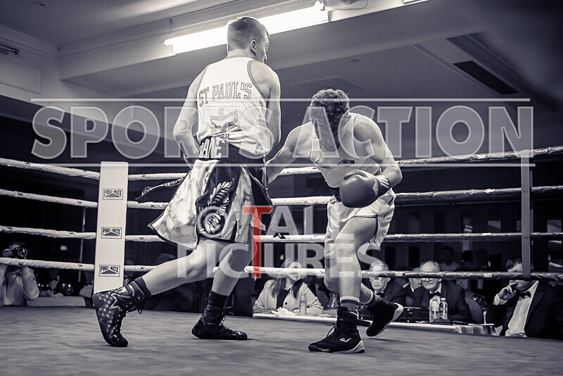 BOUT- 10 - Tom Teers v Shane Smith-17 - BOUT: 10 - Tom Teers v Shane Smith