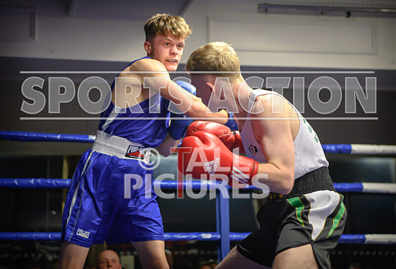 BOUT 6- Finn Walsh v Tom Brown-24 - BOUT 6 - Finn Walsh v Tom Brown