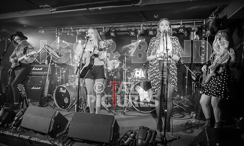 Frankie Davies-38 - FRANKIE DAVIES