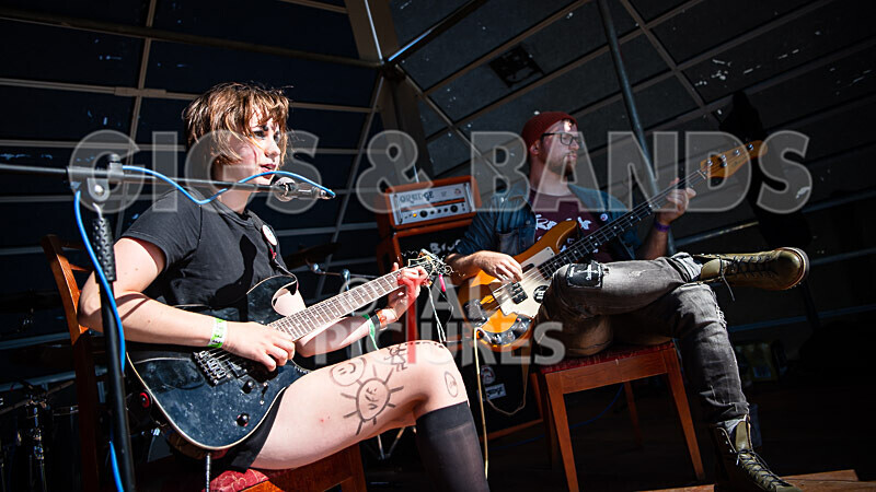 Ellliott Grace-4 - ELLIOTT & GRACE