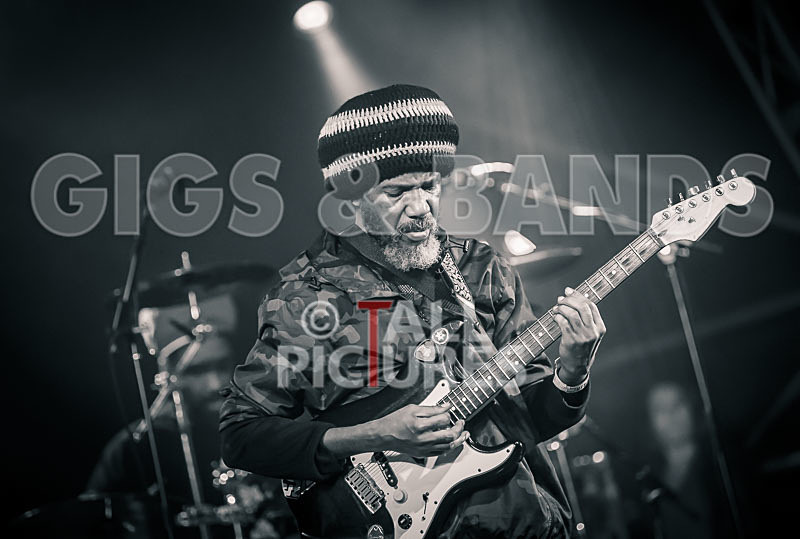 Johnny Clarke and Dub Asante featuring Matic Horns-51 - JONNY CLARKE AND THE DUB ASANTE