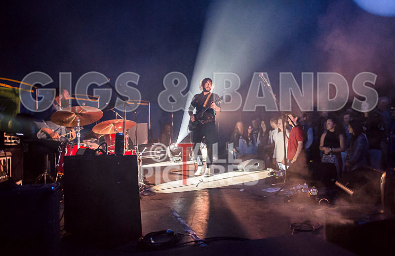 The Graveltones-4 - THE GRAVELTONES