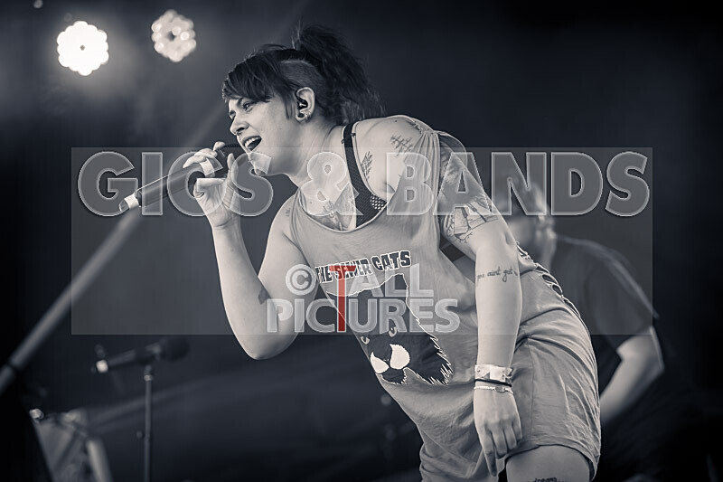 Millie Manders  The Shut Up-15 - MILLIE MANDERS & THE SHUT UP