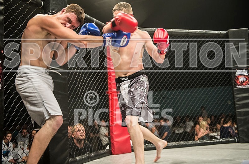 Cage Fighting_2012_Bout 1-18 - BOUT-1