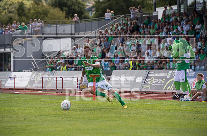 Guernsey FC v Whitstable Town-35 - GUERNSEY FC v WHITSTABLE TOWN