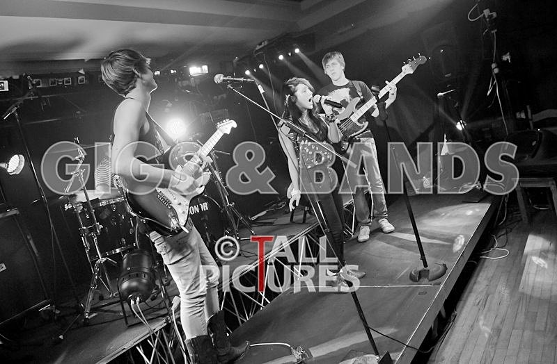 9 Lives-11 - 9 LIVES