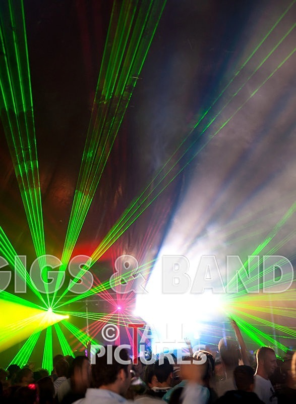 Guernsey Festival Scene-34 - THE GUERNSEY FESTIVAL ATMOSPHERE AND SCENE