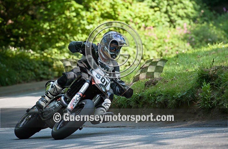GMCCC_Hill Climb_25-04-11-382 - BIKES 2011-04-25