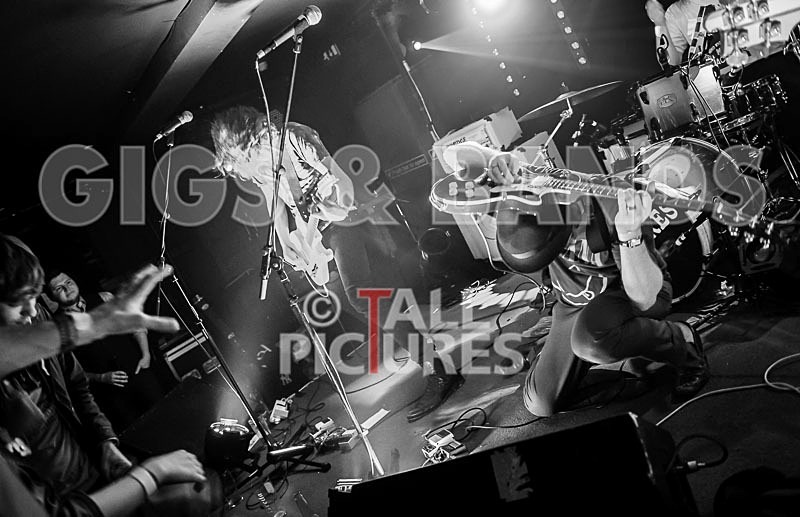 Jonny Lives-90 - JONNY LIVES!