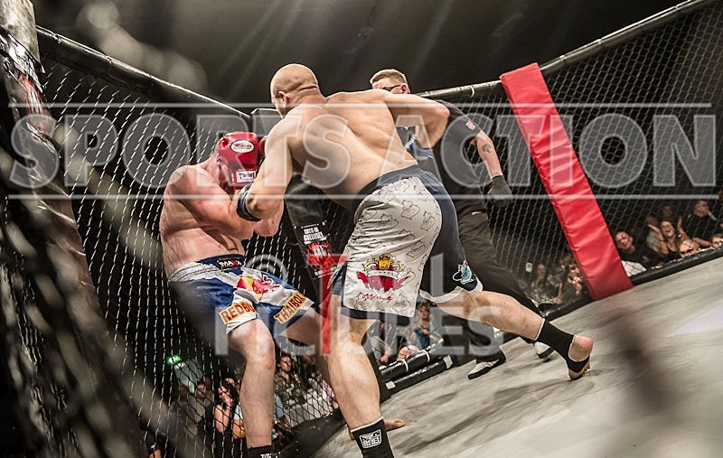 Cage Fighting_2012_Bout 9-21 - BOUT-9