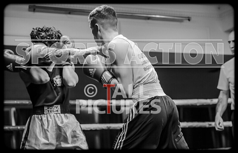 BOUT- 6 - Emile Prevel v Moin Khan-7 - BOUT: 6 - Emile Prevel v Moin Khan