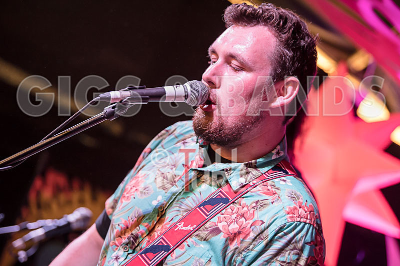 Honest Crooks-139 - HONEST CROOKS